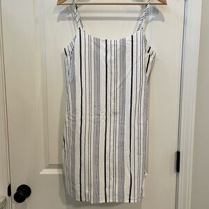 White with Navy Vertical Stripes Mini Dress sz M
